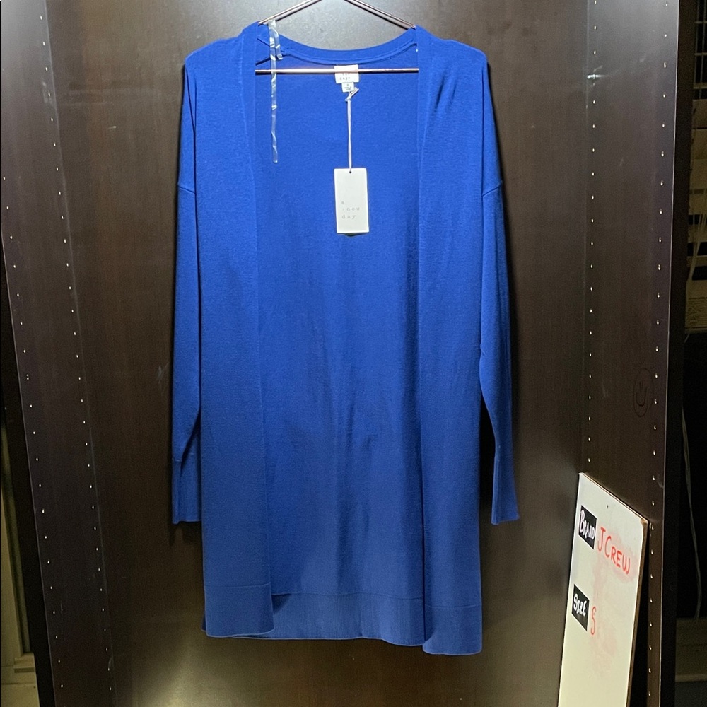 LastChanceB4GoodWill a new day Women's Blue Cardigan Sweater